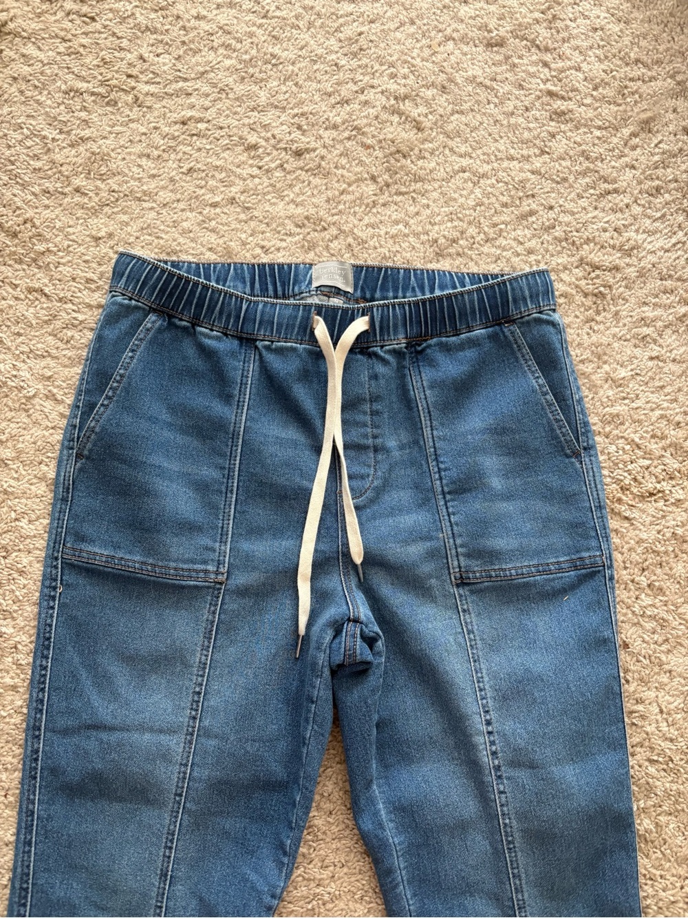 Berkley Jensen Women's Sz M pull on Drawstring Jogger Jeans patch pockets - Picture 3 of 9